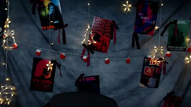 MademoiselleCl online show from 18, 12, 2025