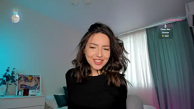 Oh My Dianee online show from 10, 2, 2025