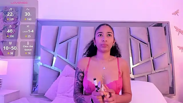 Snapshot of _lanna_jhonson_ chatting on 30, 12, 2024 lanna jhonson online show from 30, 12, 2024
