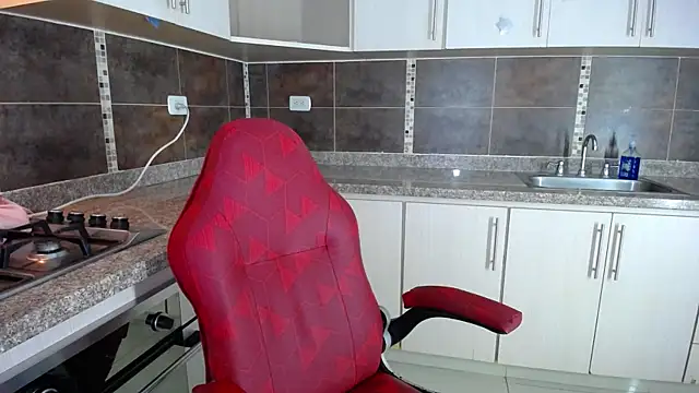 anna alvarez online show from 1, 3, 2026