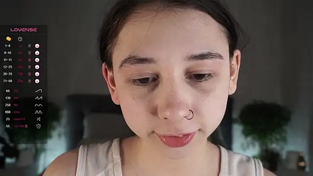 AislyEmbury online show from 22, 2, 2025