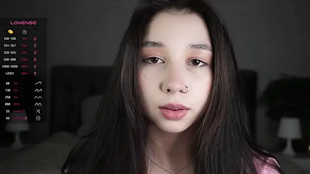 AislyEmbury online show from 7, 3, 2025