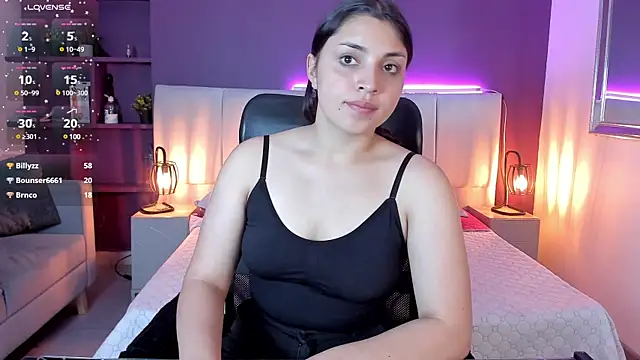 VickyBuunny online show from 12, 1, 2025