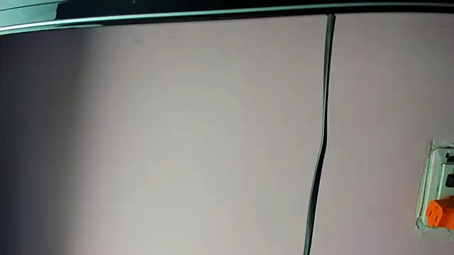 Ian Castillo  online show from 30, 10, 2025