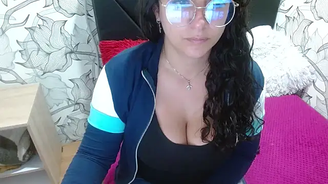 sarax ximena online show from 15, 2, 2025