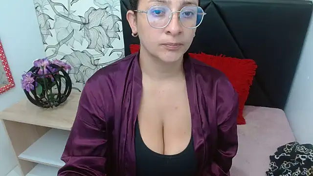 Snapshot of sarax_ximena chatting on 15, 7, 2026 sarax ximena online show from 15, 7, 2026