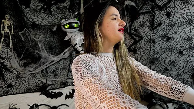 julietta   jackson online show from 24, 10, 2025