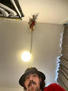 wolfwhite95 online show from 22, 11, 2025