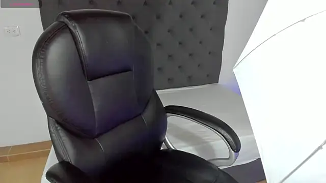 Snapshot of ninfomaria_ chatting on 9, 6, 2026 ninfomaria online show from 9, 6, 2026