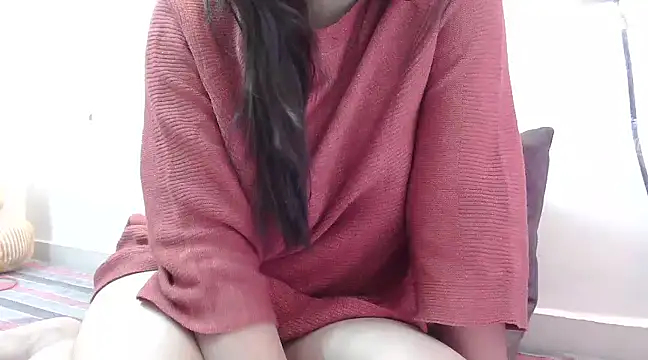 ANANYA-TIWARI online show from 13, 2, 2025