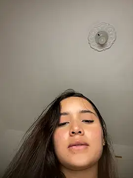 MollySanders    online show from 9, 1, 2025