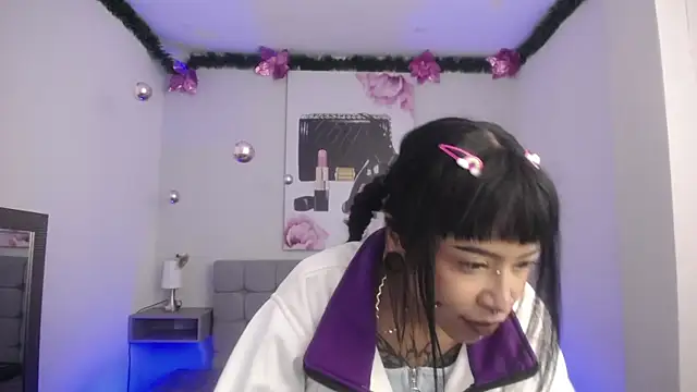 Violetta Suky online show from 27, 1, 2025