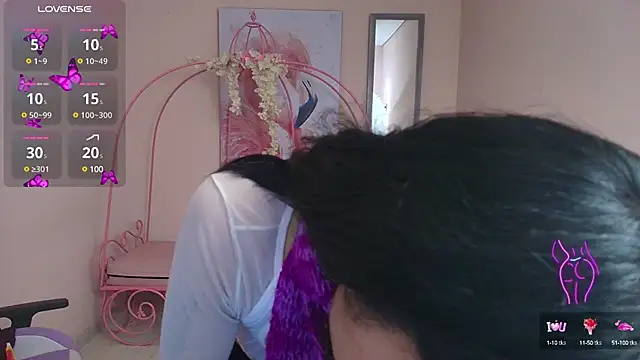 Violetta Suky online show from 4, 3, 2025