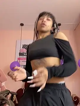 Violetta Suky online show from 18, 10, 2025