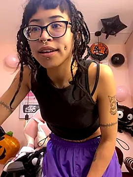 Violetta Suky online show from 25, 10, 2025