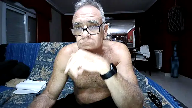 Snapshot of maduroguapo chatting on 29, 4, 2026 maduroguapo online show from 29, 4, 2026