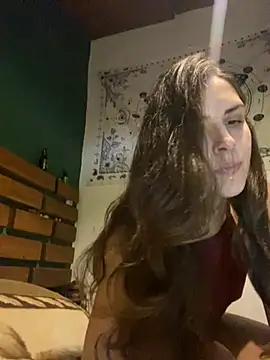 isadelasestrellas online show from 14, 4, 2026