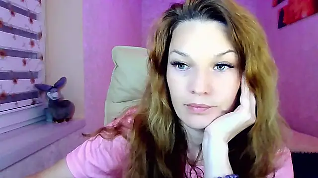 impossibleluna online show from 24, 7, 2026