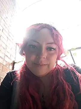 madelaine- online show from 10, 4, 2026