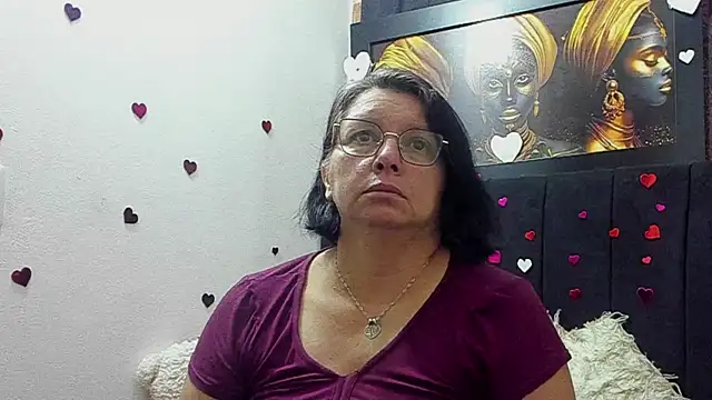Evaaross 2345 online show from 31, 5, 2026