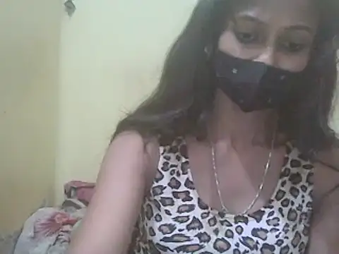 JENIFER PUNE online show from 30, 12, 2024