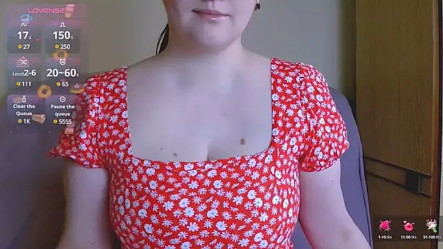 ChubbyMaia online show from 2, 3, 2025