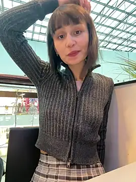 bigbabykiki online show from 17, 1, 2025