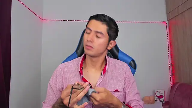 Ethan Sai    online show from 4, 12, 2024