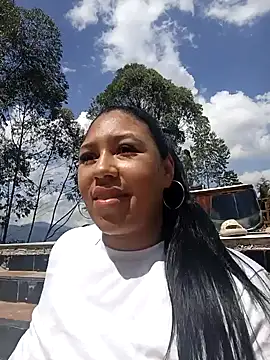 Snapshot of stormy-daniels chatting on 11, 1, 2025 stormy-daniels online show from 11, 1, 2025