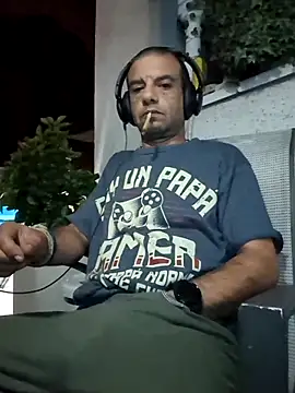 Snapshot of FotografoPollon chatting on 1, 10, 2025 FotografoPollon online show from 1, 10, 2025
