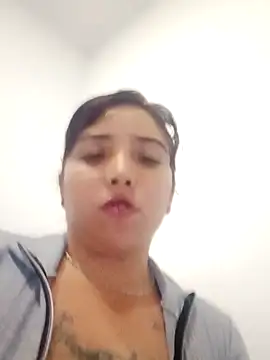 Snapshot of Cloe2520 chatting on 5, 12, 2024 Cloe2520 online show from 5, 12, 2024