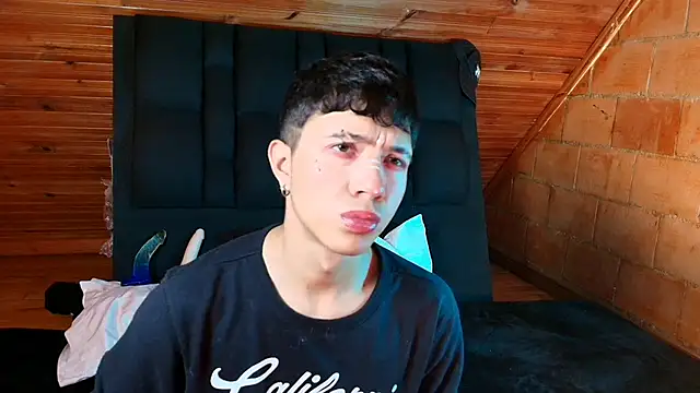 Snapshot of Justyn_Ross chatting on 16, 10, 2025 Justyn Ross online show from 16, 10, 2025