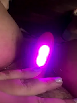 Snapshot of Popinasq chatting on 27, 10, 2025 Popinasq online show from 27, 10, 2025