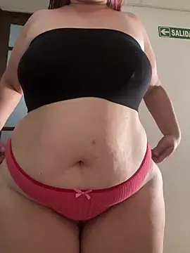 Snapshot of Popinasq chatting on 14, 1, 2026 Popinasq online show from 14, 1, 2026