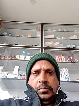 Snapshot of Raj1043 chatting on 17, 1, 2026 Raj1043 online show from 17, 1, 2026