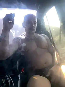 EatMyCake831 online show from 26, 11, 2025