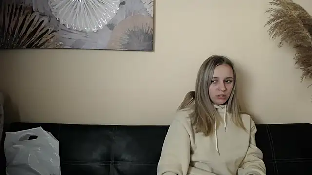  Nicole new online show from 7, 11, 2025