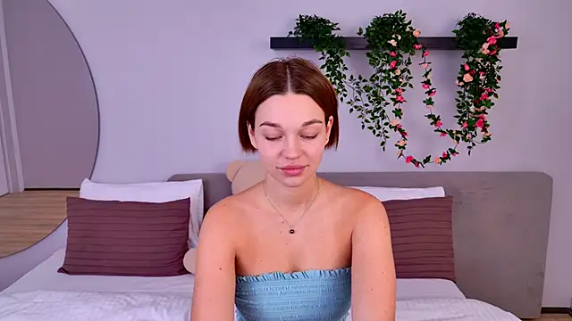 Snapshot of DanaLoved chatting on 12, 2, 2025 DanaLoved online show from 12, 2, 2025