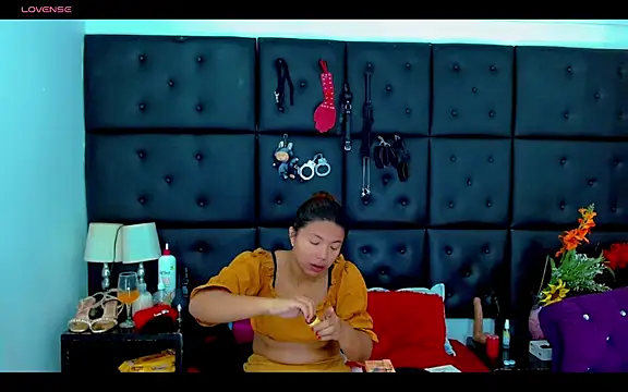 Isalombardi online show from 24, 4, 2026