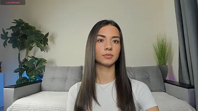 Snapshot of NicoleLuv chatting on 5, 12, 2024 NicoleLuv online show from 5, 12, 2024