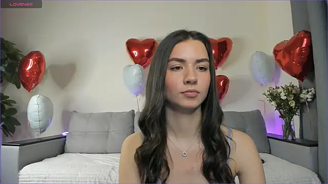 Snapshot of NicoleLuv chatting on 14, 2, 2025 NicoleLuv online show from 14, 2, 2025