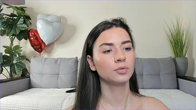 Snapshot of NicoleLuv chatting on 13, 3, 2025 NicoleLuv online show from 13, 3, 2025