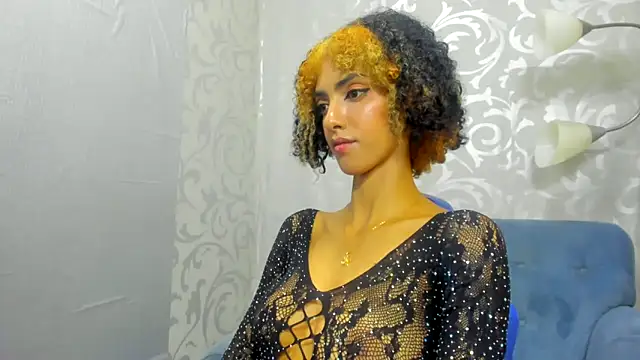 Queen Cuarxxo online show from 6, 12, 2024