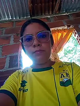 Mary Pompis online show from 6, 2, 2025