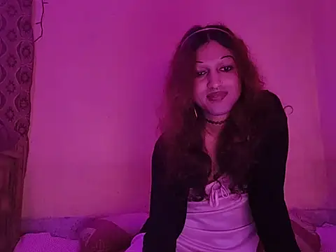 Snapshot of MmmMonikaBabie chatting on 13, 1, 2025 MmmMonikaBabie online show from 13, 1, 2025