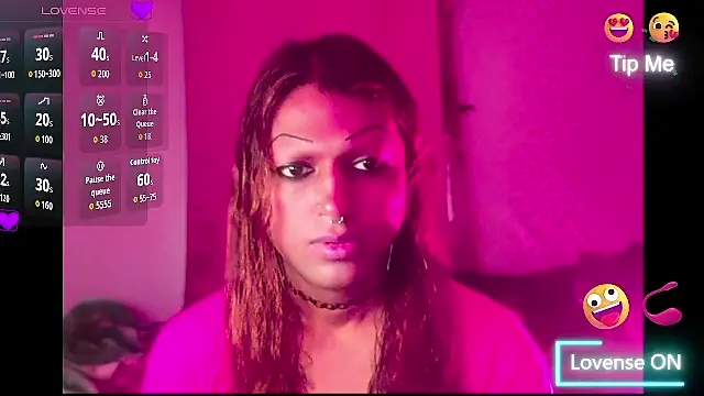 Snapshot of MmmMonikaBabie chatting on 25, 4, 2026 MmmMonikaBabie online show from 25, 4, 2026