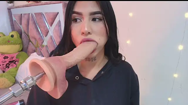 sweety mariann1 online show from 14, 5, 2026