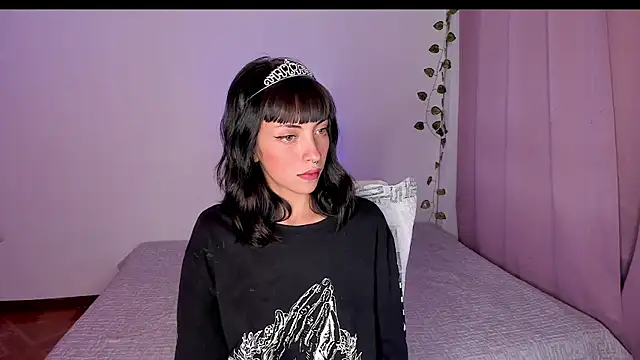 Snapshot of MiaGoth_ chatting on 25, 1, 2025 MiaGoth online show from 25, 1, 2025