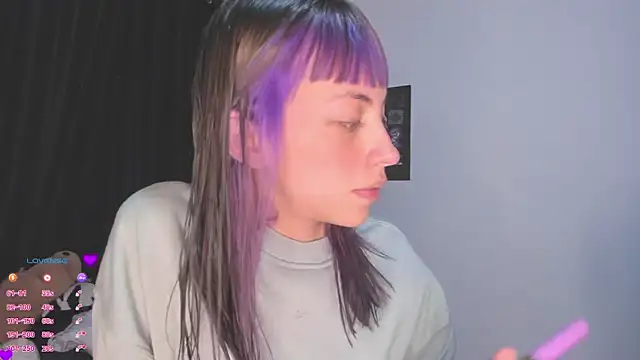 Snapshot of MiaGoth_ chatting on 12, 9, 2025 MiaGoth online show from 12, 9, 2025