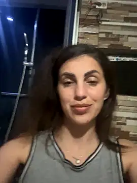 EmaSkyes online show from 12, 11, 2025